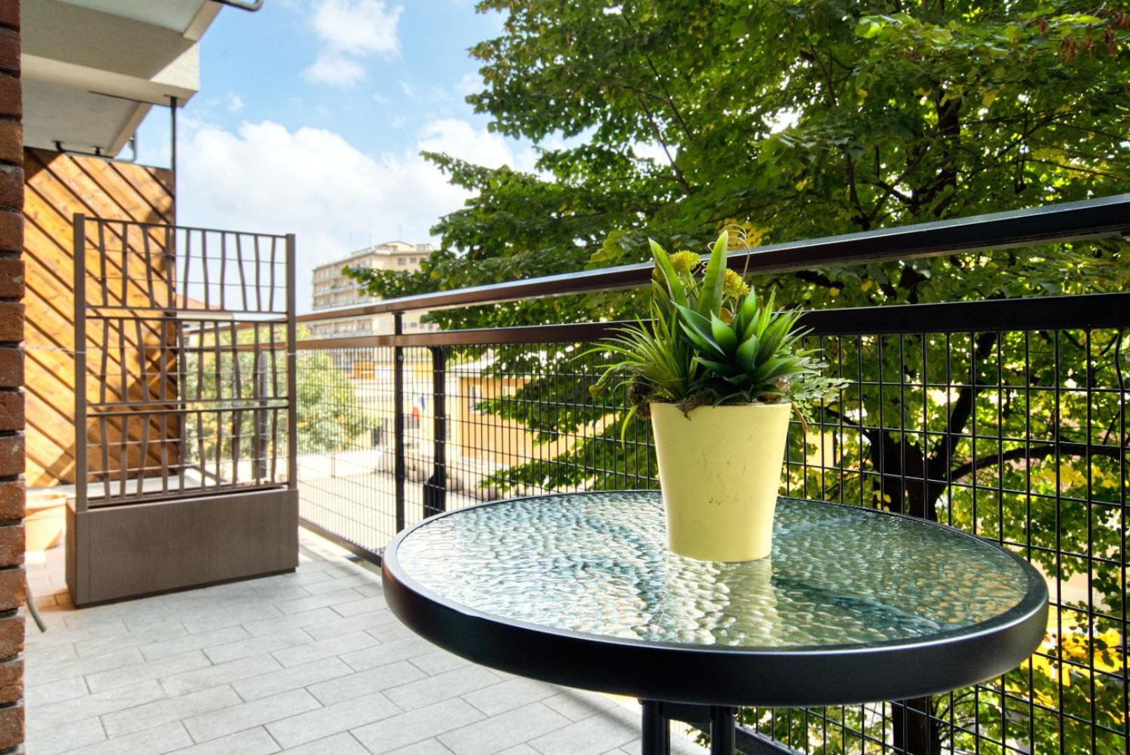 Italianflat - Elegant Suites With Balcony In Navigli Mediolan Zewnętrze zdjęcie