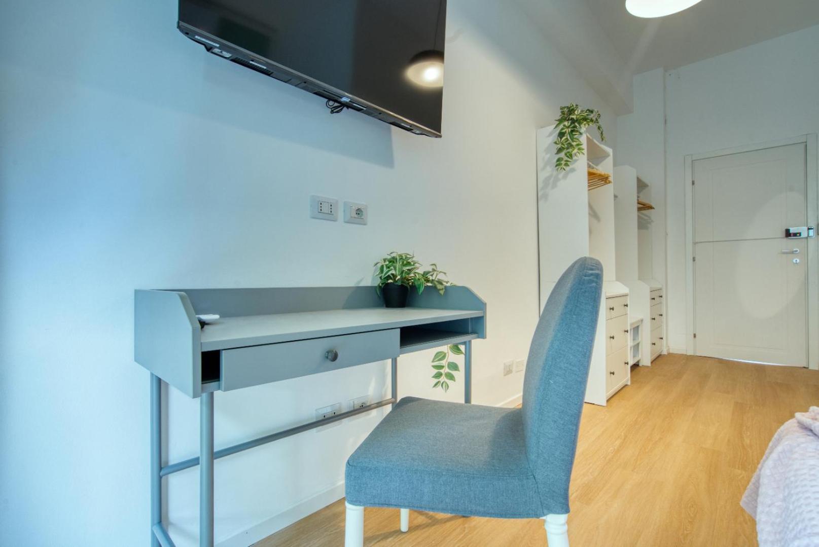 Italianflat - Elegant Suites With Balcony In Navigli Mediolan Zewnętrze zdjęcie